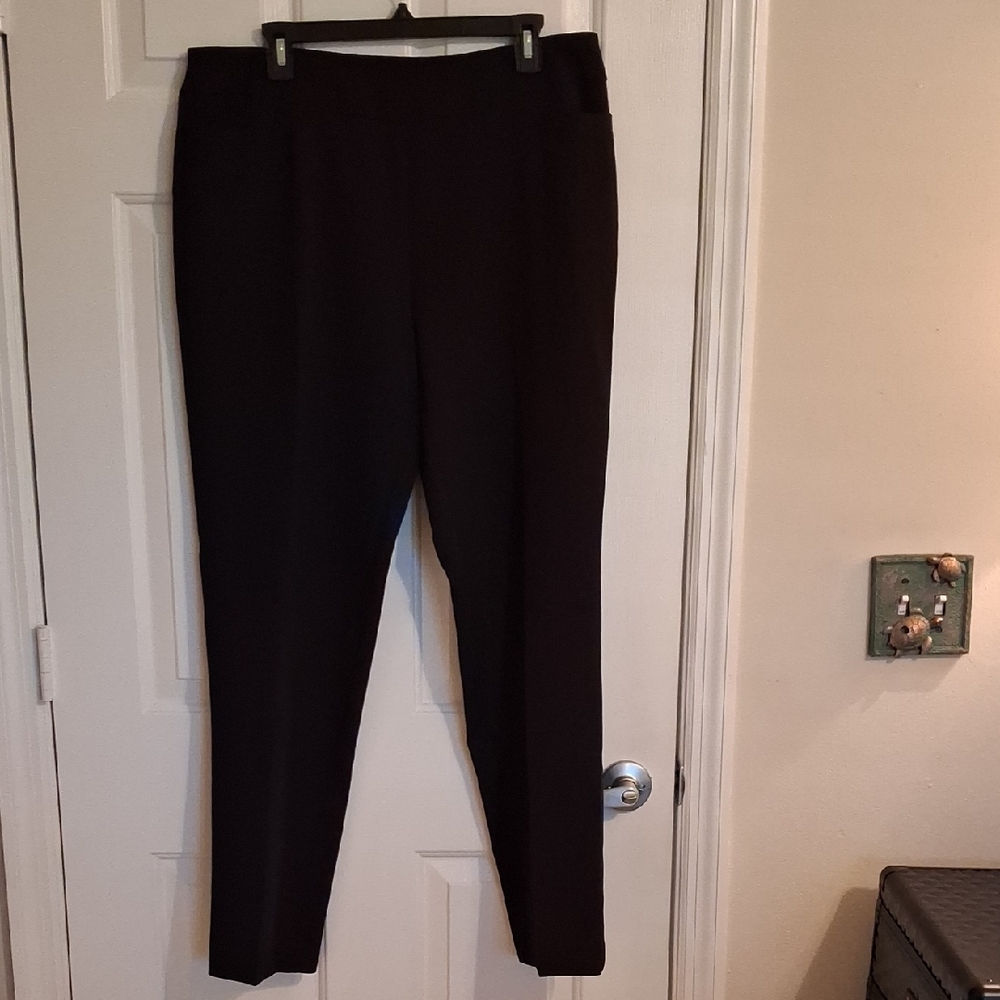Ava & Grace Elegant Black Straight Leg Pants - Picture 1 of 3